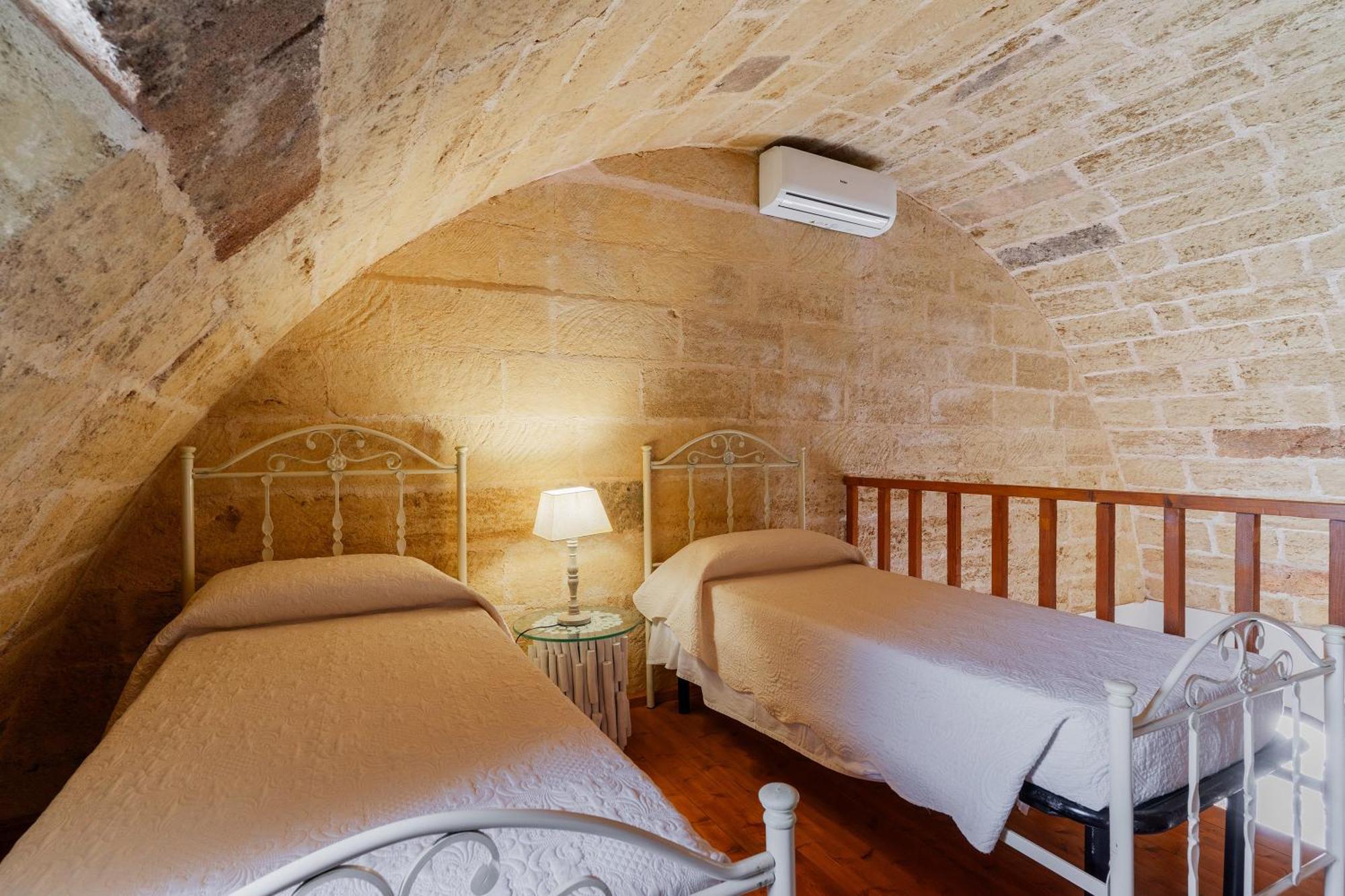 Dimora Soleda Apartment Torre San Giovanni Ugento Luaran gambar