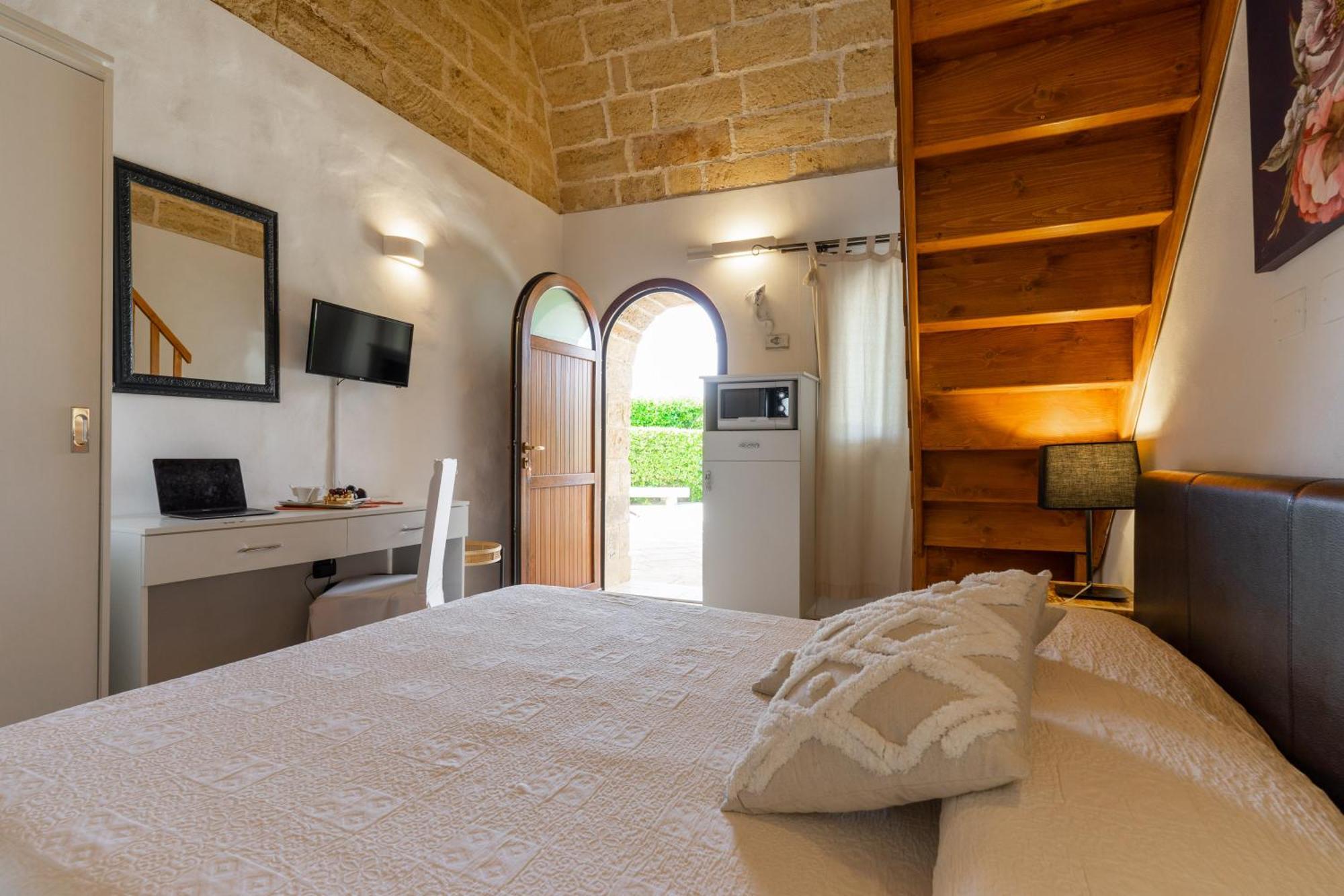 Dimora Soleda Apartment Torre San Giovanni Ugento Luaran gambar